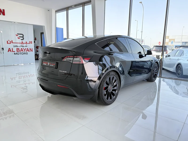 تسلا موديل Y-Performance بريفورمنس اسود / اسود خليجي 202363175703657729112