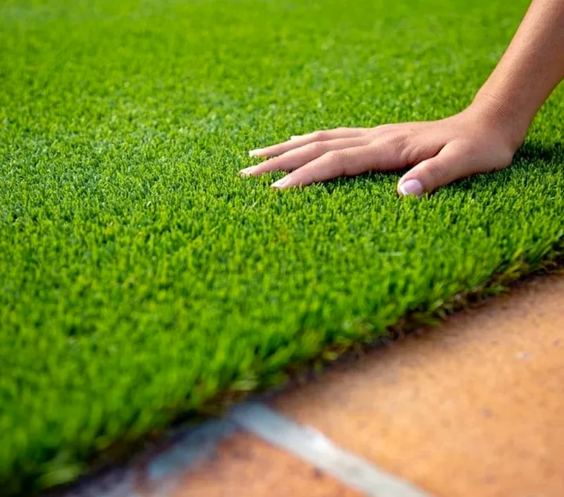 Lush Artificial Grass - Perfect for Your Garden!63219816802561110