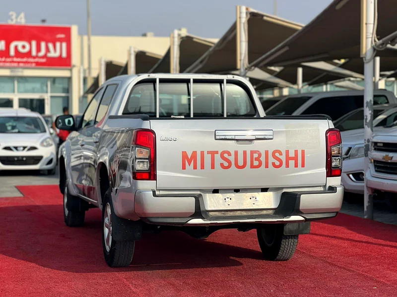2020 | Mitsubishi L200 | 4X4 | Manual | Ref#75863157443816066113