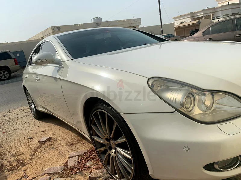 CLS 550 JAPAN IN GOOD CONDITION FOR SALE63164769432577114