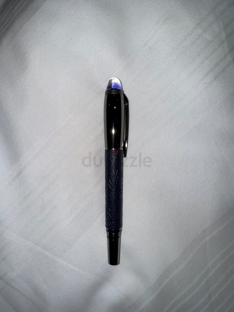 مونتبيلانك ستارووكر سبيس بلو مزود بقلم حبر جاف دقيق63177961369603113
