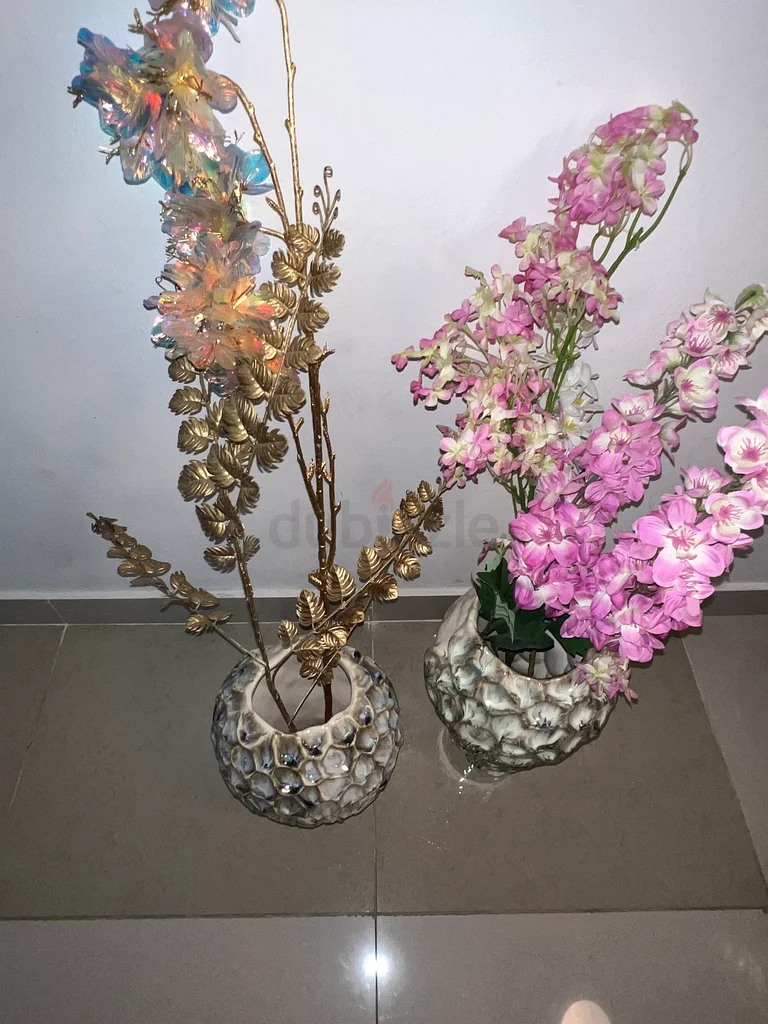 Elegant Vintage Ceramic Vase - From Interiors!!63216838430850113