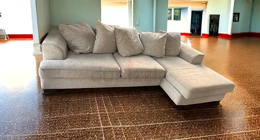 Selling in Perfect condition the one Kingston Lshape sofa comfortable