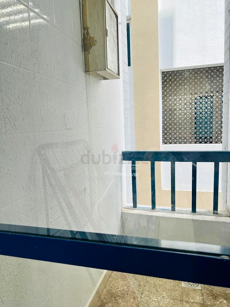 غرفة خاصة أنيقة مع حمام خاص للايجار63128168715521112