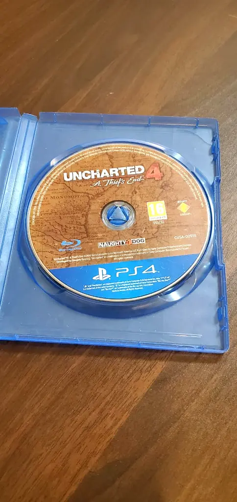 Uncharted 4 PS4/PS5 CD