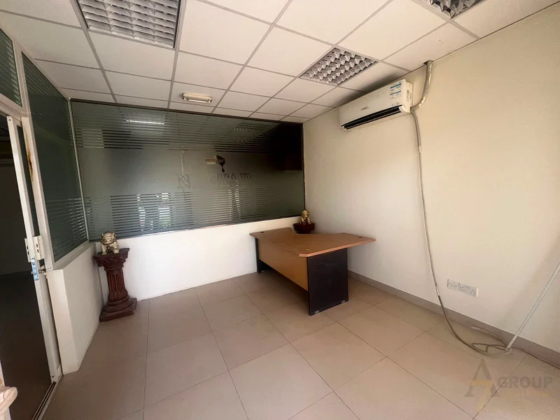 زاوية | شاغرة | متجر للبيع | مجموعة إنجلترا63195605719425112