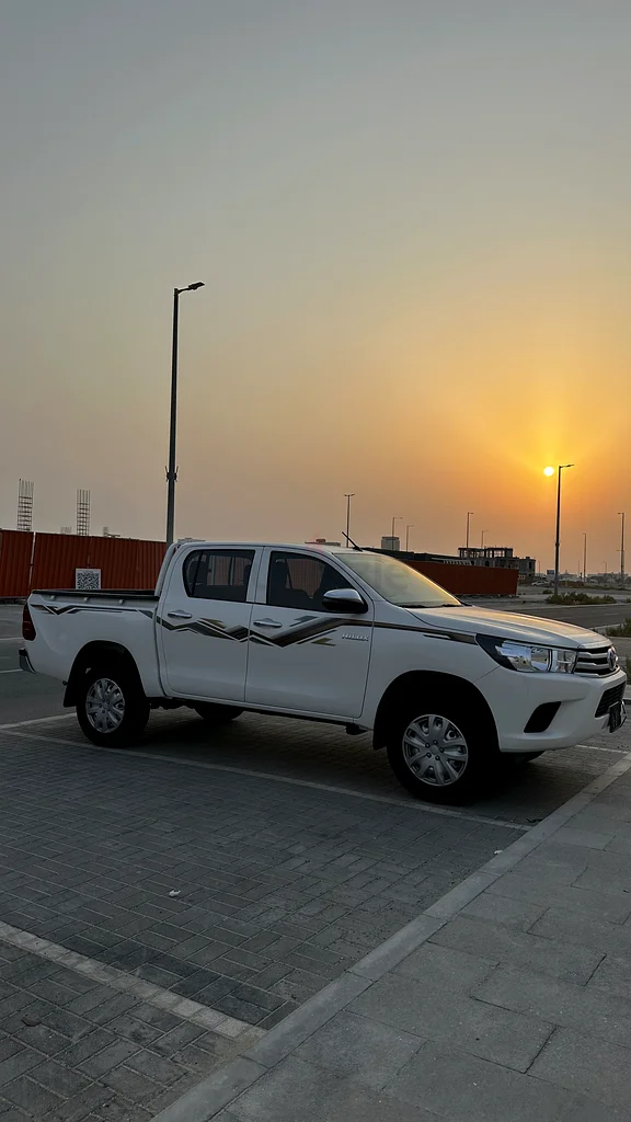 Toyota Hilux diesel 202463147688543745111