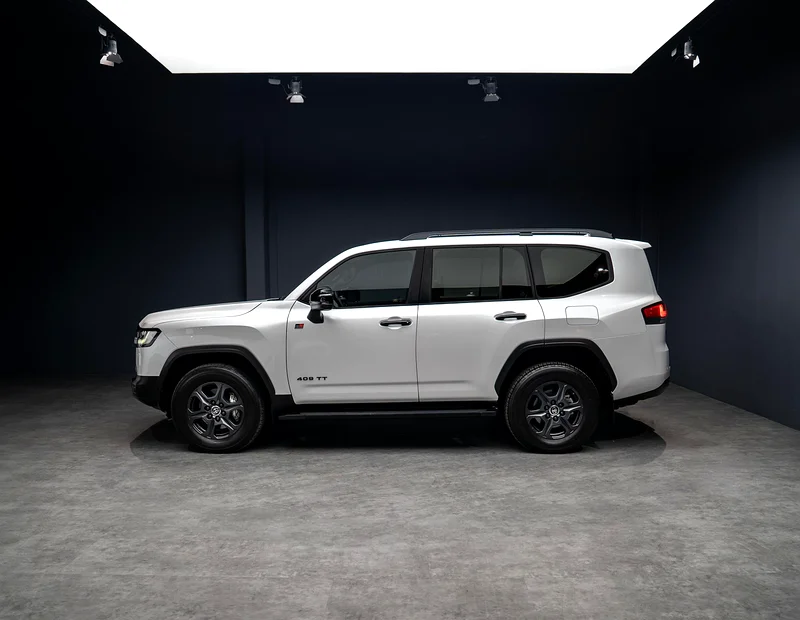 SUMMER PRIVÉ OFFER • 6,475x60 • 0% DP • 2023 Toyota Land Cruiser   • Toyota Warranty and Service63157882318722111