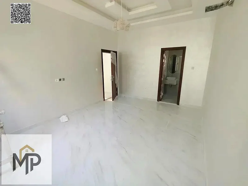 Now is your chance to own a luxurious villa with a modern design and high-end finishes, in a prime location close to all amenities.63896286304643113