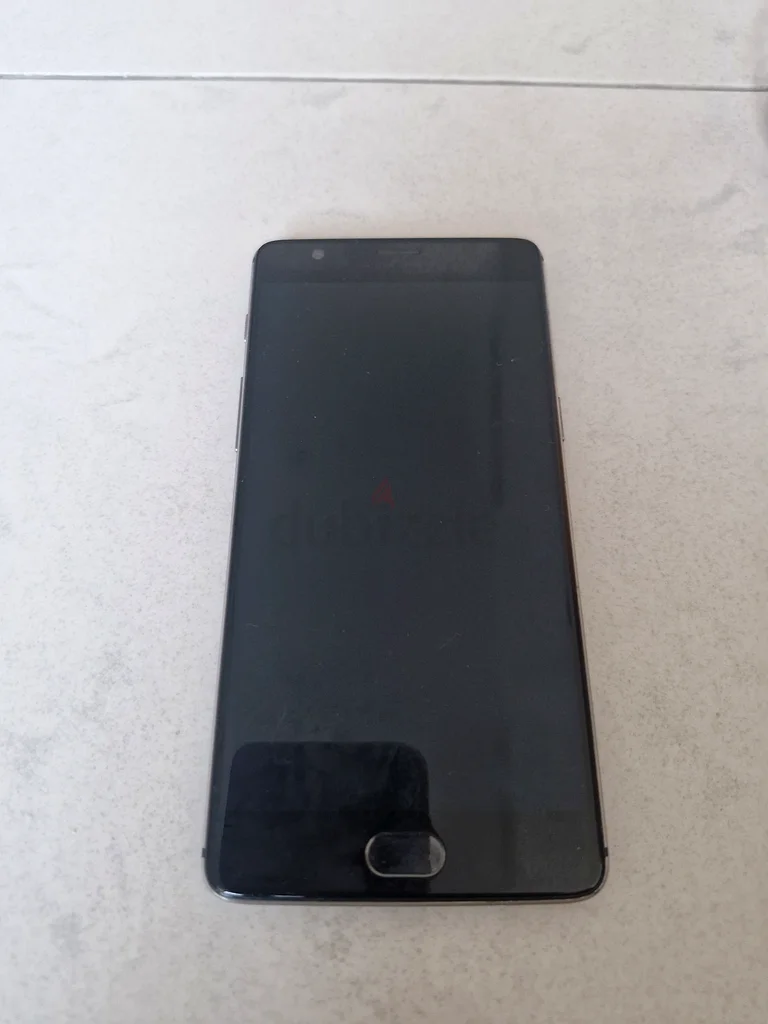 OnePlus3T - هاتف ذكي بحالة ممتازة63216839232515113