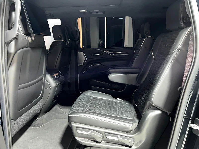 CADILLAC ESCALADE V863135974096514113