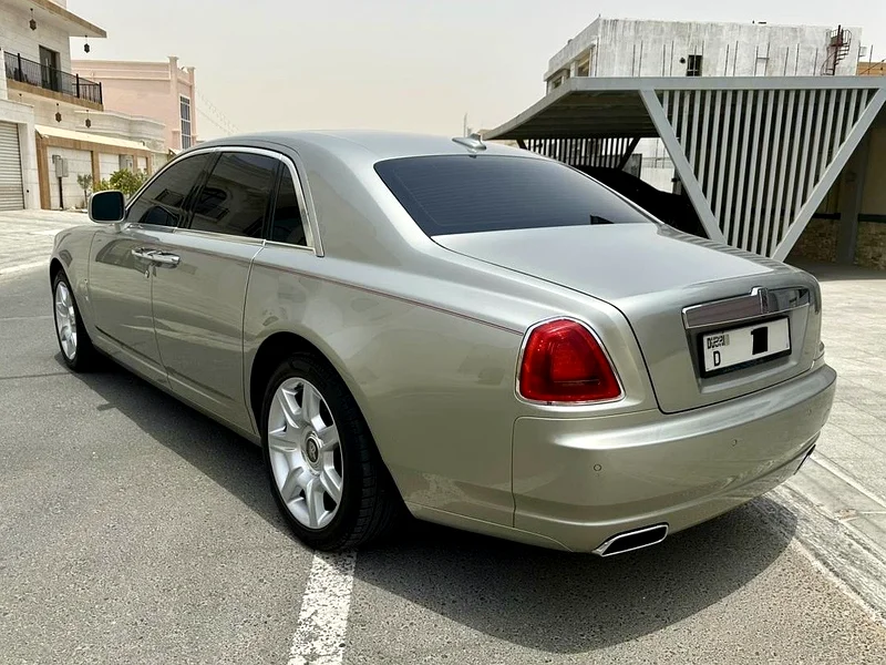 2011 جي إم سي غوست نظيفة جداً63222808365571112