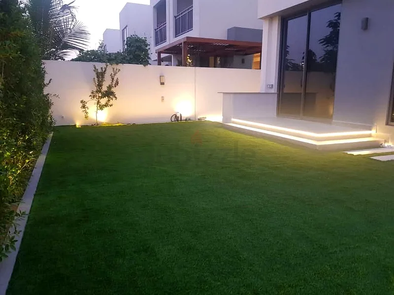 سجادة عشب اصطناعي خضراء كثيفة للراحة القصوى63220322265602111