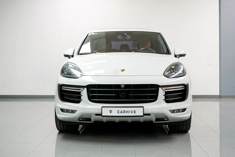 Porsche Cayenne GTS | GCC | Porsche Warranty Jul26 | Highly Specked | Ceramic Coat | Accidents Free63150479744003111