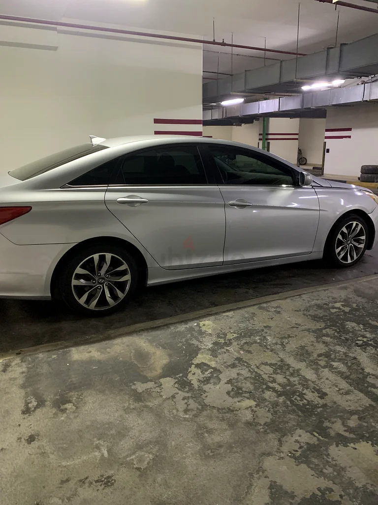 Hyundai Sonata 2013  in excellent condition63150945866113113