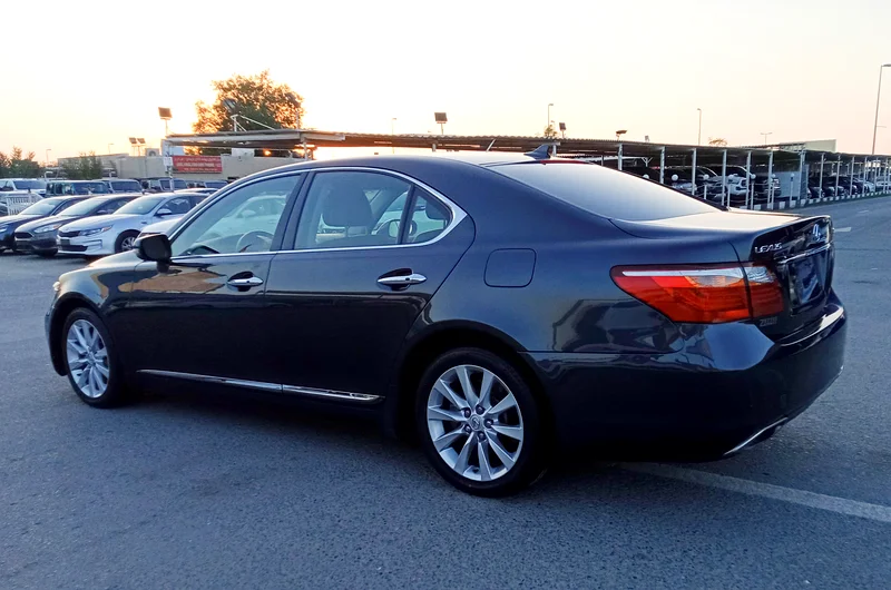 Lexus LS460 4.6L V8 Model 201063226216129153111