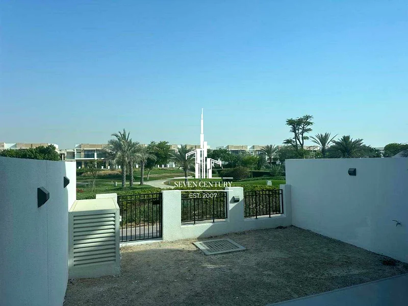 3BHK | Park View | Prime Location63970855117571113