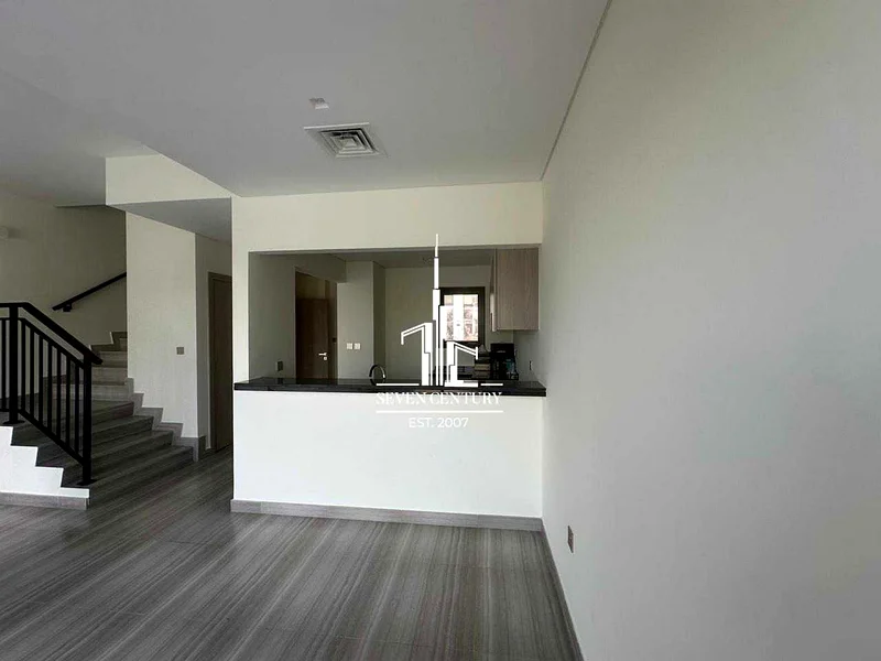 3BHK | Park View | Prime Location63970855117571111