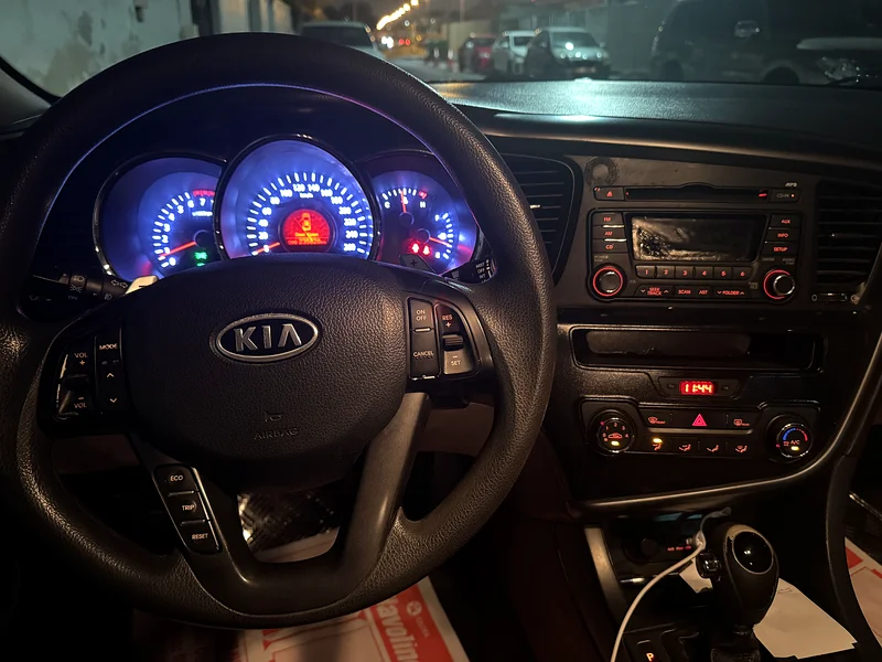 KIA optima attractive  price GCC63170837455362113