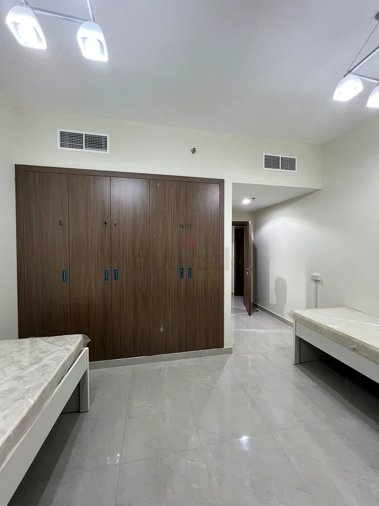 EXECUTIVE BEDSPACE AVAILABLE IN DIC (PREFERRED SOUTH INDIAN)63796158911105112