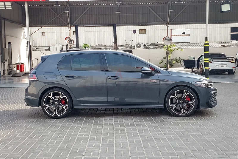 AED 2675/month | 2025 Volkswagen Golf  | GCC Specs | Ref#34490163151842302977112