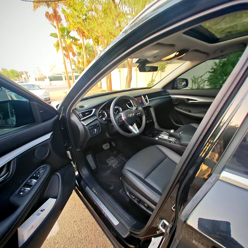 2024 Infiniti QX50  Luxury GCC lady driving with full Agency service history63140196491010114