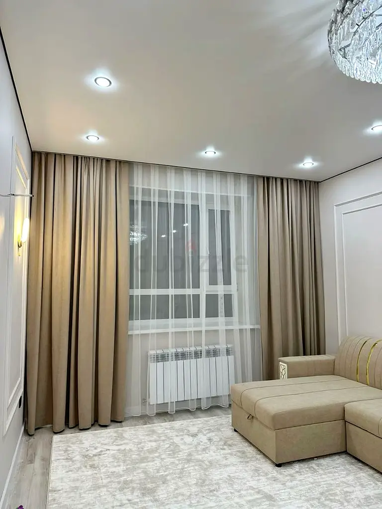 Curtains63221345200770111