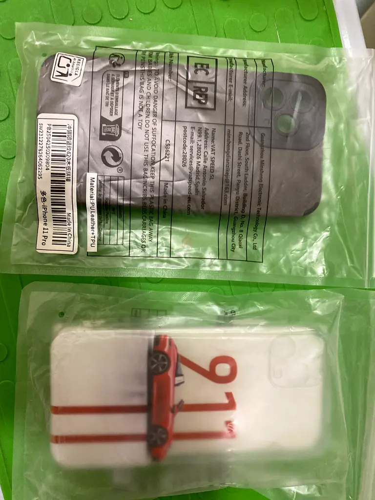 iPhone 11 Pro cases in excellent condition
