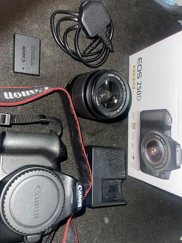 Capture Your Memories: Canon EOS 250D Camera Kit for Sale!