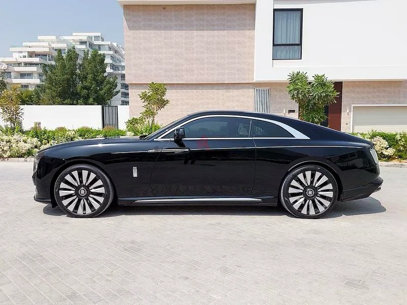 2024 رولز رويس سبيكتر63173844133377111