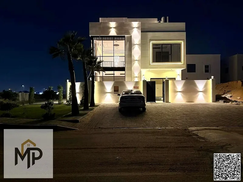 Villa for sale, corner, with personal finishing, private pool, very distinguished location, including registration fees63895009912449113