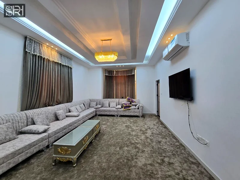 "فيلا فاخرة حديثة في المويهات 1 - تصميم أنيق، جاهزة للسكن بسعر رائع!"63869495770369113