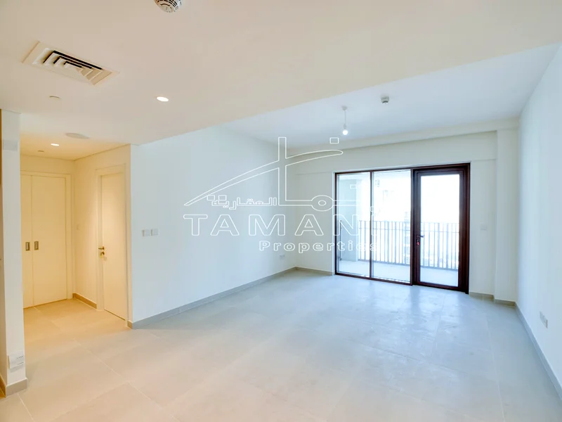 Huge Layout | Corner | Ready To Move63758957021570112