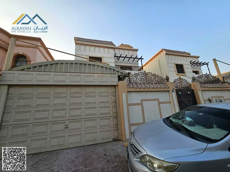 Strategic location, freehold for all nationalities, including electricity, water, and air conditioning.63870132318465111