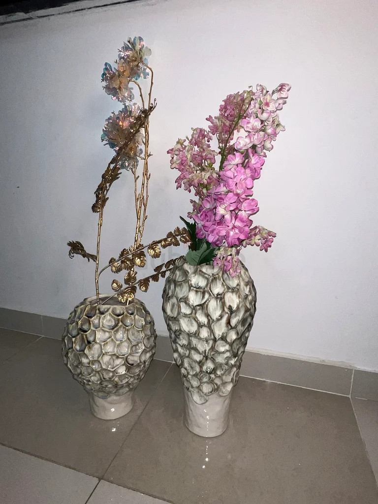 Elegant Vintage Ceramic Vase - From Interiors!!63216838430850111