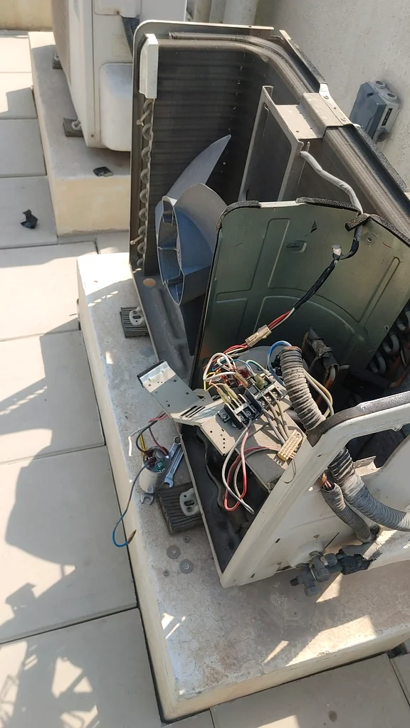 Electronic appliances repair.63217829505537114