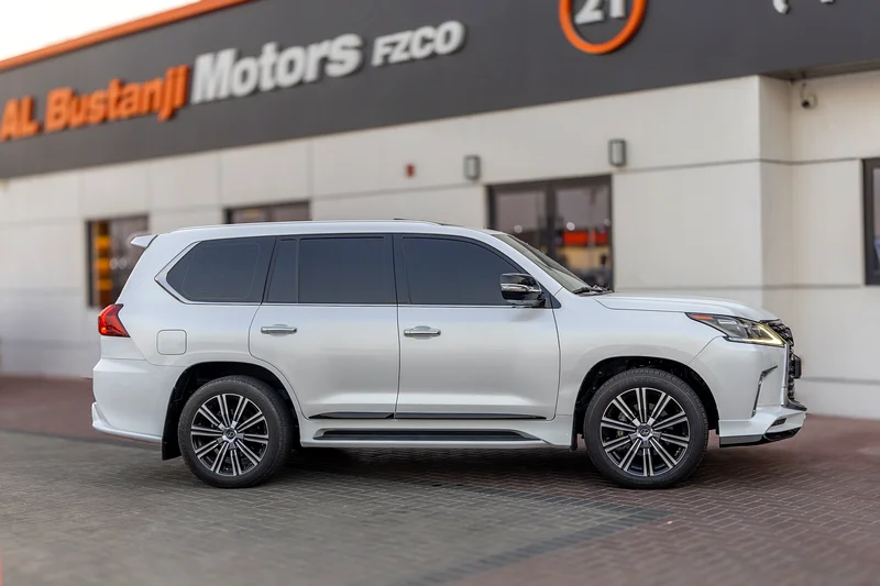LEXUS LX570 WHITE 2021 - V8 - GCC63150023934594114