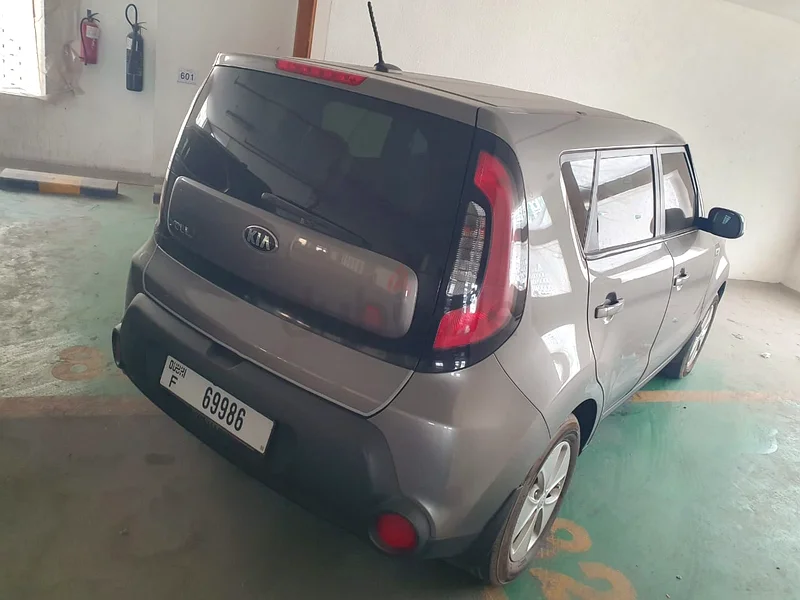 KIA SOUL 2015 MODEL 1.6 L  
PERFECT CONDITION  
CLEAN TITLE  
WITH 4 NEW TIRES63171297134594113