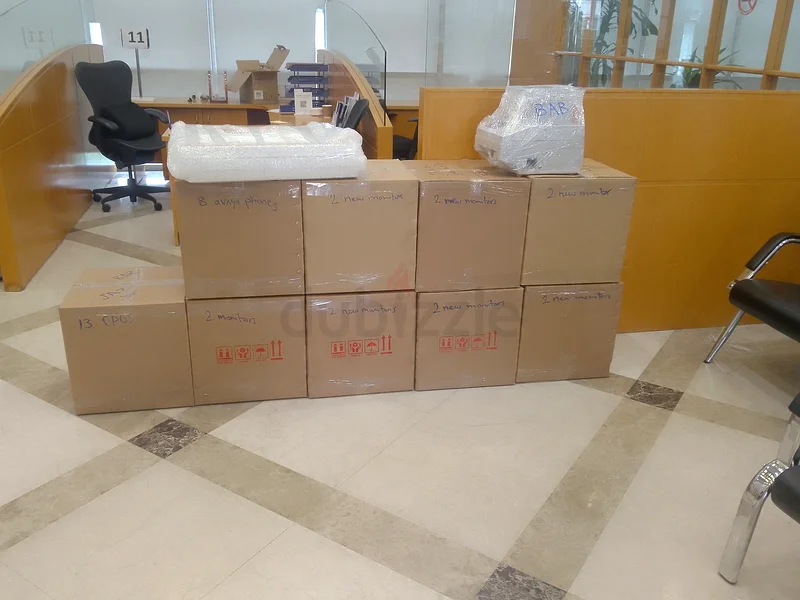 YANGO MOVERS63184236339330114