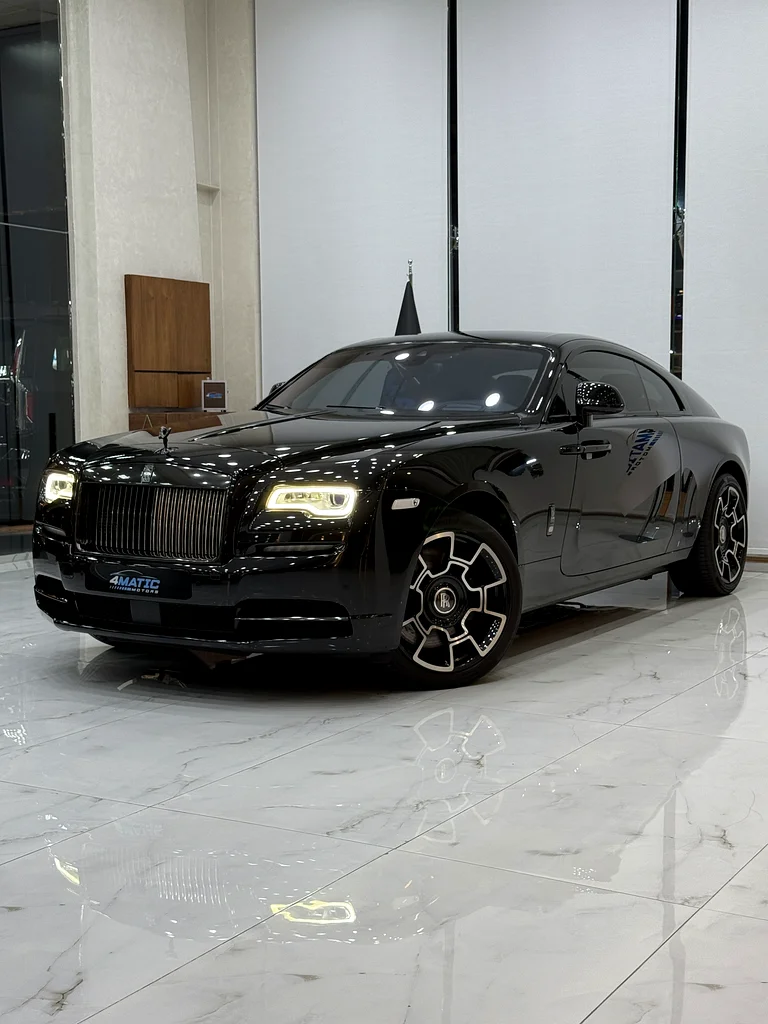 Rolls-Royce Wraith Black Badge63175263353858114