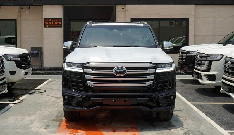 2025 تويوتا لاند كروزر VXR 3.3 لتر ديزل LC300 خليجي جديد63138718865154111