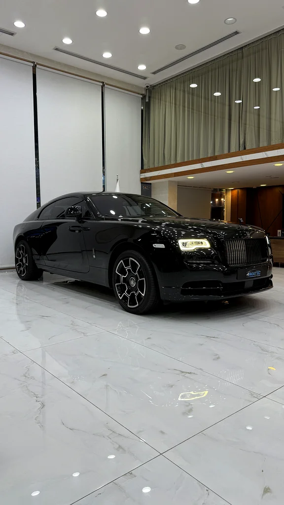 Rolls-Royce Wraith Black Badge63175263353858113