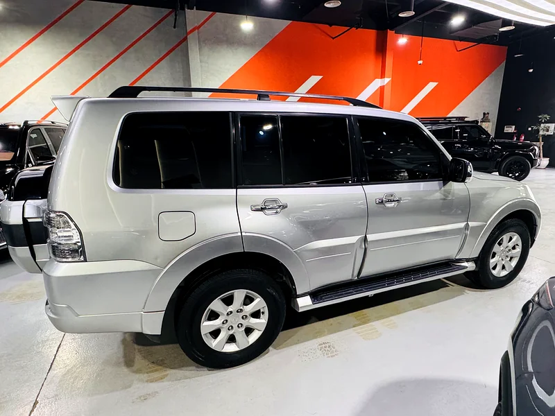 2018 Misubishi Pajero GCC GLS V663152750253954113