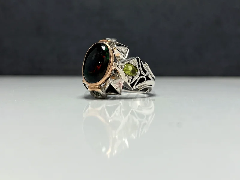 خاتم بحجر اوبال اثيوبي فخم - Luxury Ethiopian Opal Ring63230183474561112