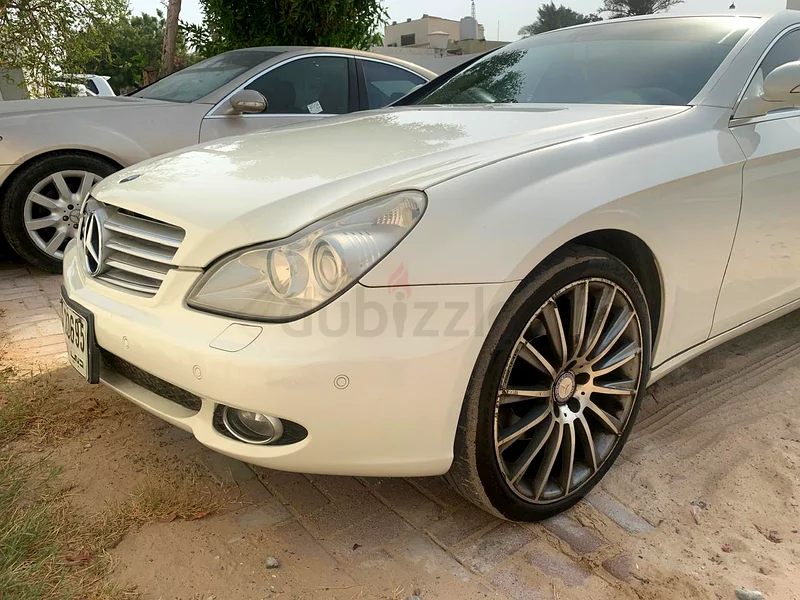 CLS 550 JAPAN IN GOOD CONDITION FOR SALE63164769432577112