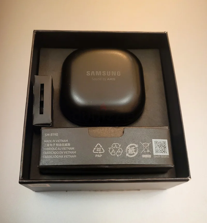 Samsung buds pro R190 original - Made in Vietnam by Samsung - like brand new - used only once63165713300867114