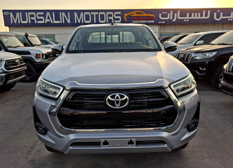 تويوتا هيلوكس إس آر5 2.4 لتر 2025 ناقل حركة أوتوماتيكي، هيكل مزدوج، فضي، ديزل (للتصدير فقط)63149120783873112