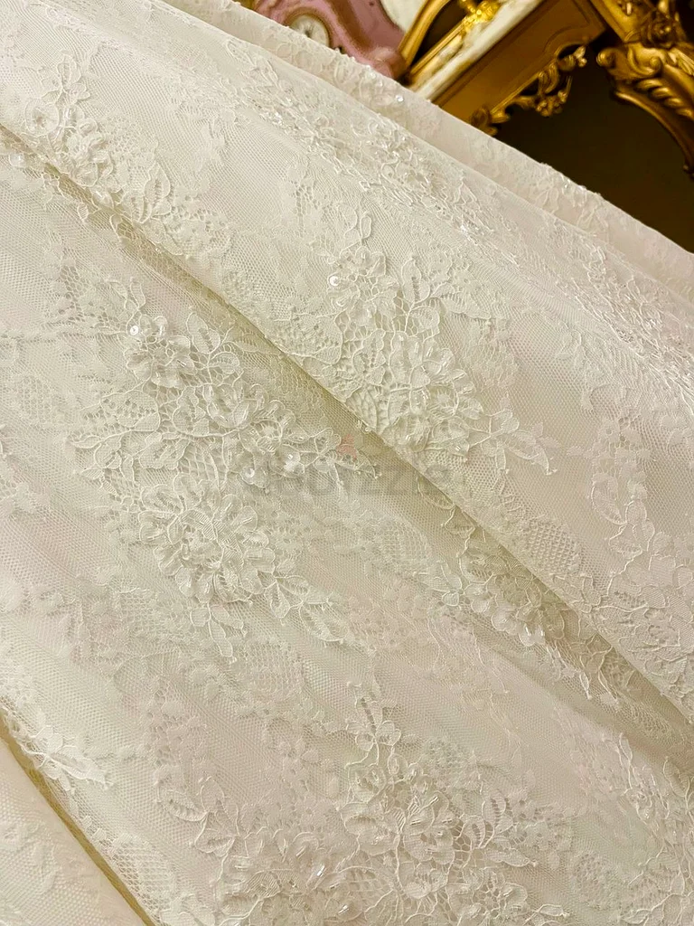 فستان زفاف أنيق / لم يستخدم63241133459329114