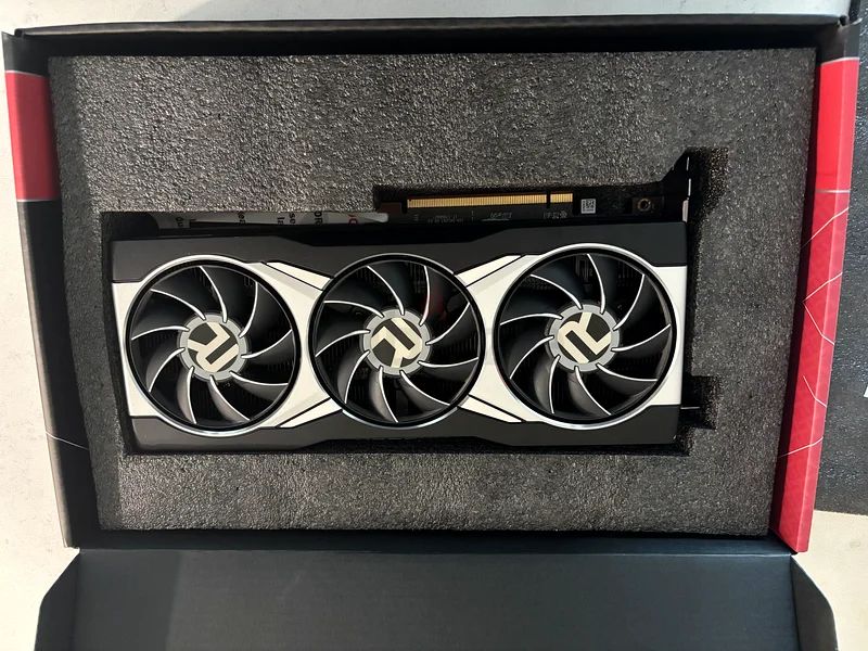 AMD 6800XT Reference GPU For Sale632571163549471123