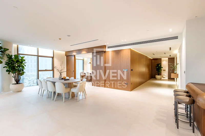 Triplex Penthouse | Prime Location | Corner Apt63238571229314113
